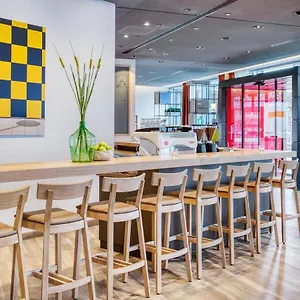 4* Otel Intercityhotel Hauptbahnhof-ost